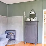 Dom wakacyjny 2 Bedroom Cozy In *