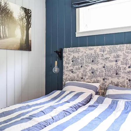 2 Bedroom Cozy In 펜션 Tysse (Samnanger)